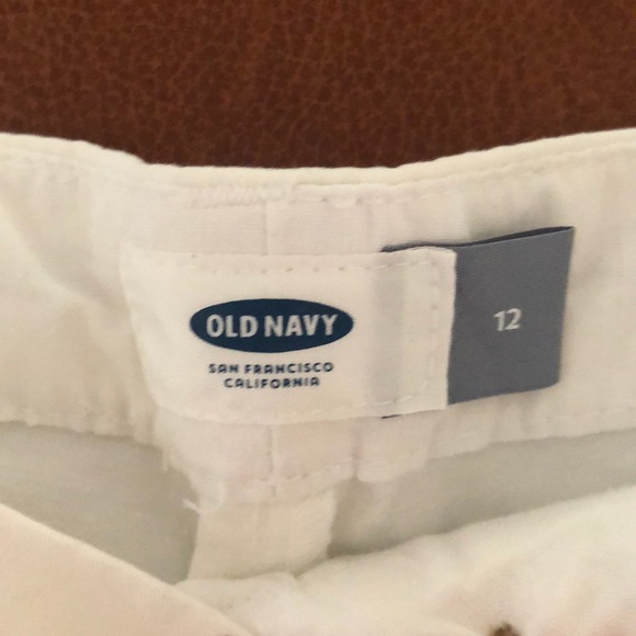 Old Navy - Picture 2 of 2